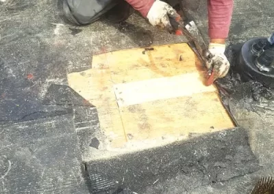 Roofing-Contractor